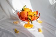 Persimmons contain important antioxidants. (Photo via Pexels/Jill Burrow)